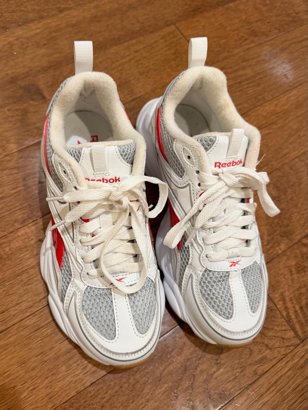 Reebok White, Gray & Red Mesh Trainer Sneakers